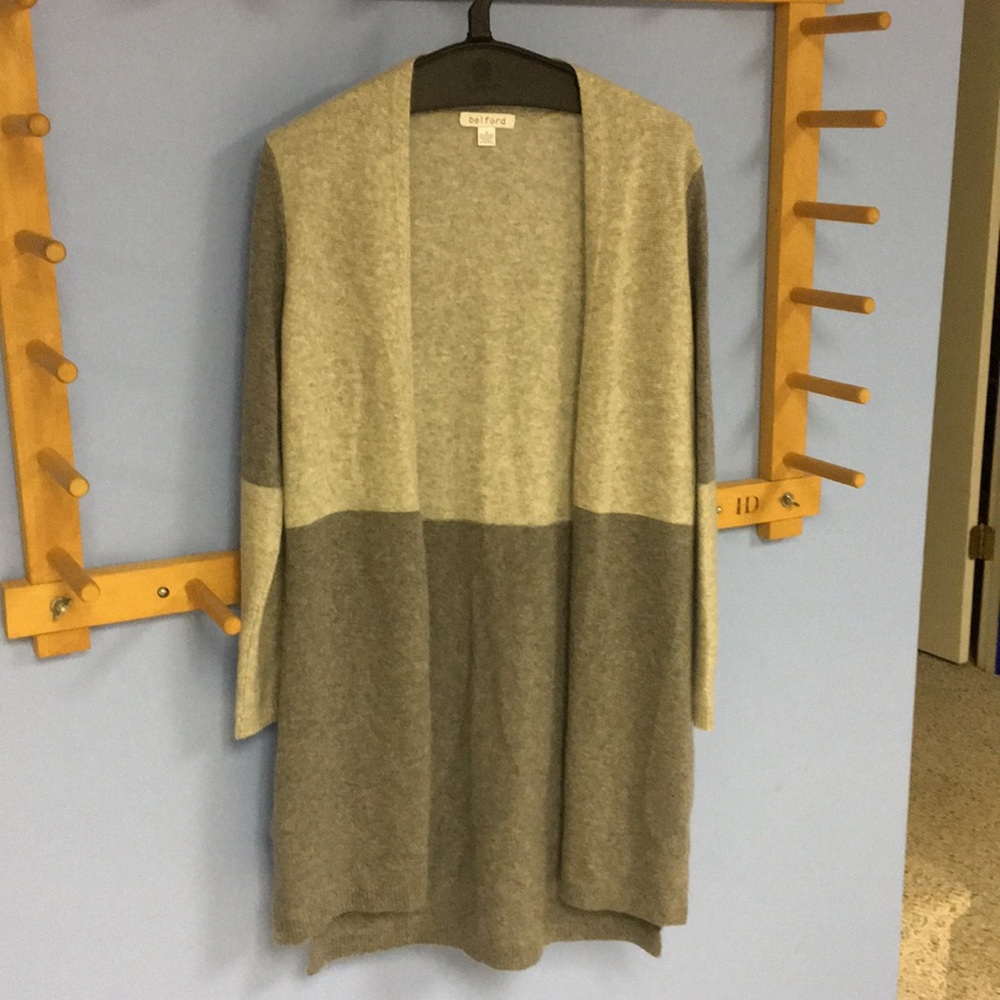 Women’s 100% cashmere sweater